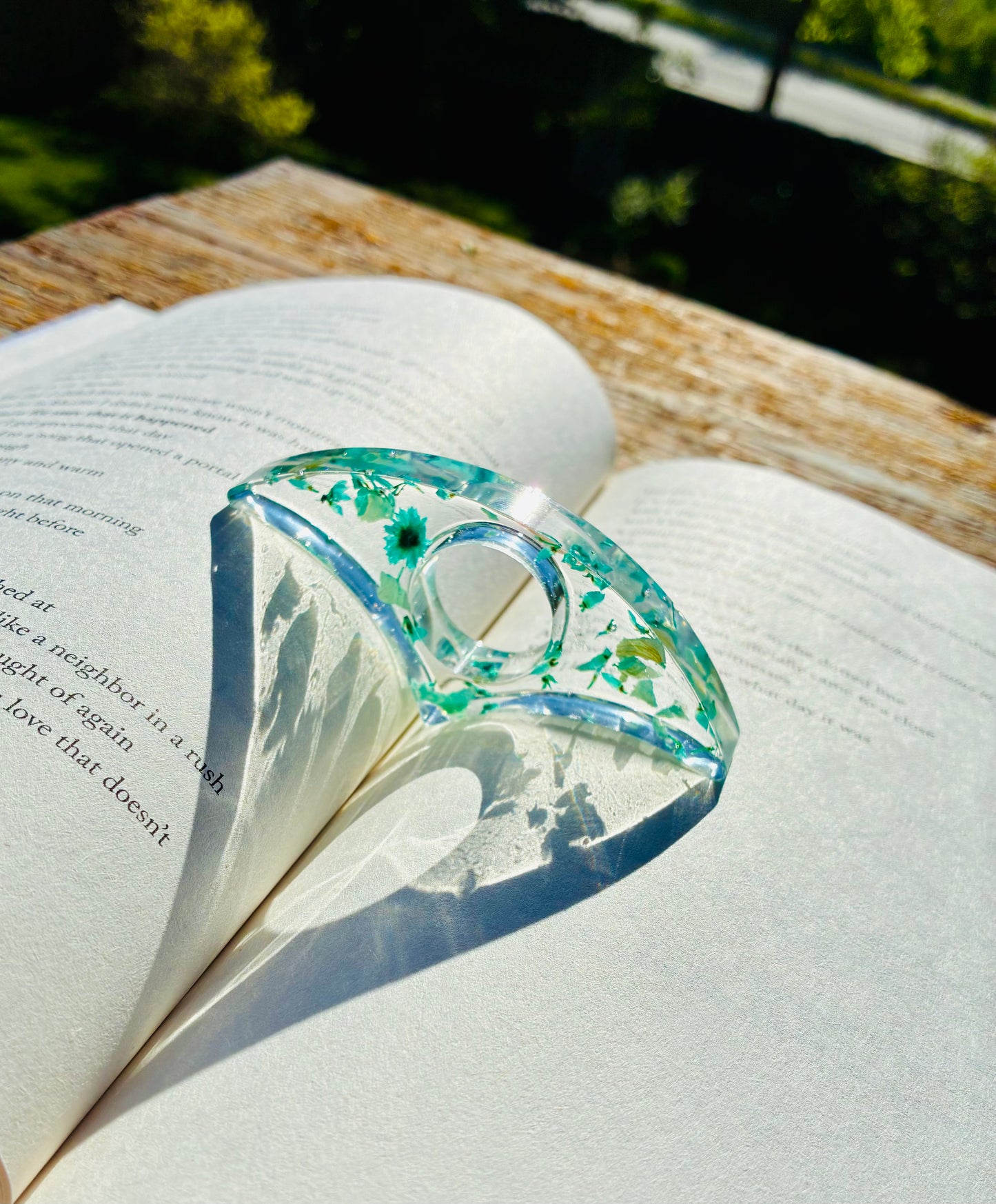 Pressed Floral Page Holder - teal