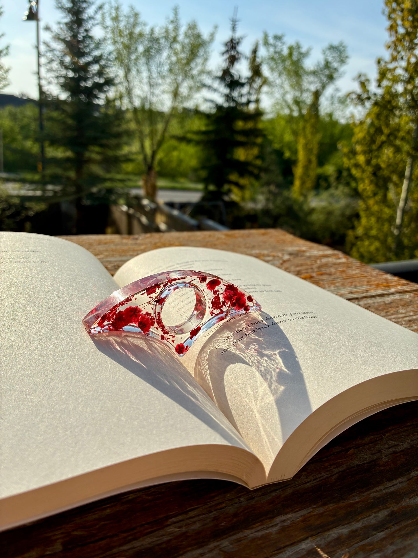 Pressed Floral Page Holder - red